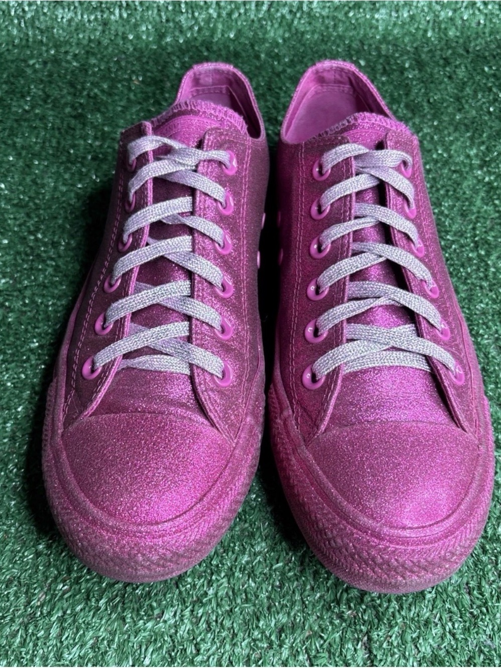Converse Women’s Glitter Low-Top Sneakers in Bright Pink